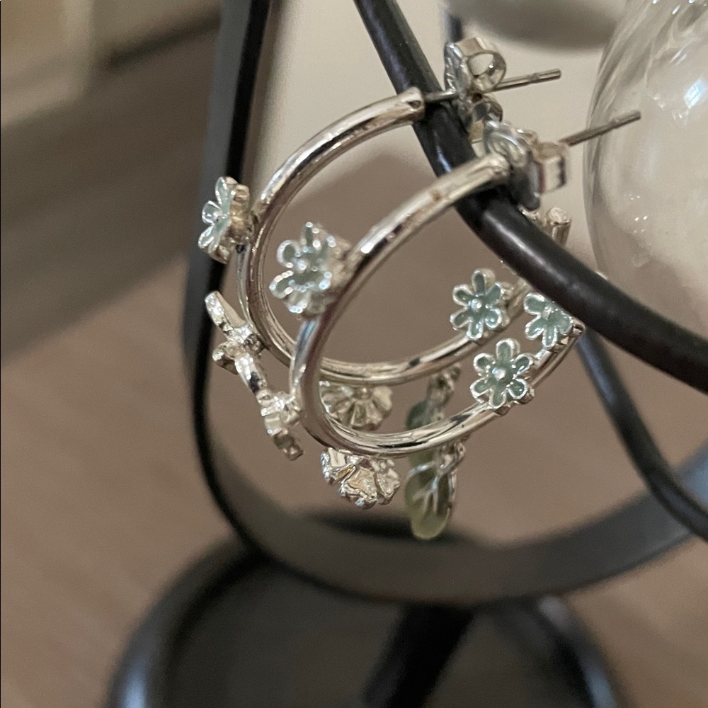 Vintage Silver Floral Earrings